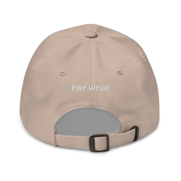 Dad hat White Bee